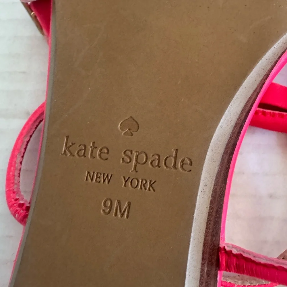 NEW Kate Spade Women’s Bow hot‎ pink sandals shoes size 9